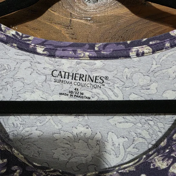 Catherines Purple Floral Women's Top - Picture 2 of 5